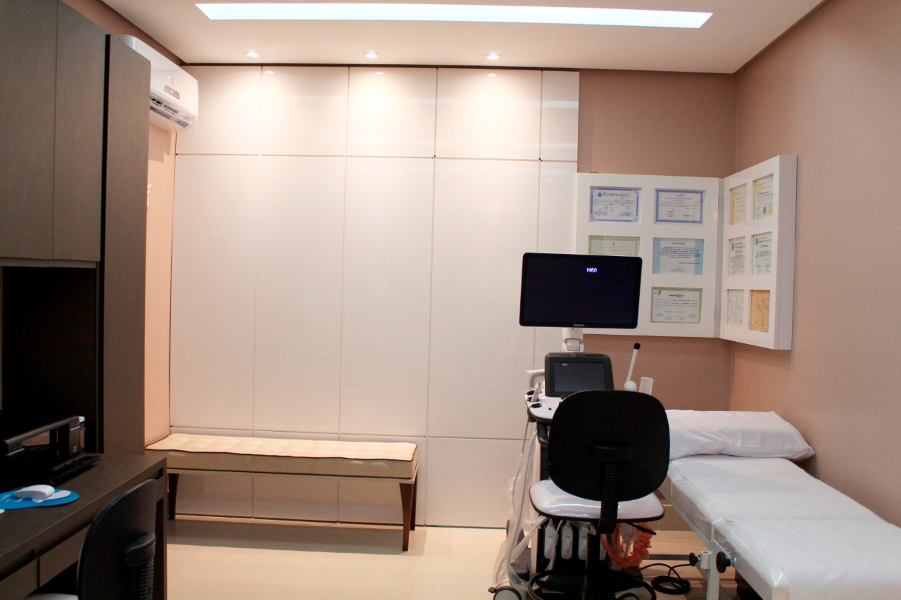 clinica_CDI_-_foto_consultorio_-_salinas_minas_gerais_-_diagnostico_por_imagem-01